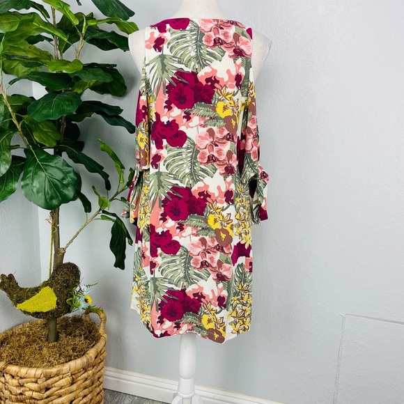 WORLD MARKET FLORAL COLD SHOULDER MINI DRESS / TUNIC - Picture 2 of 5